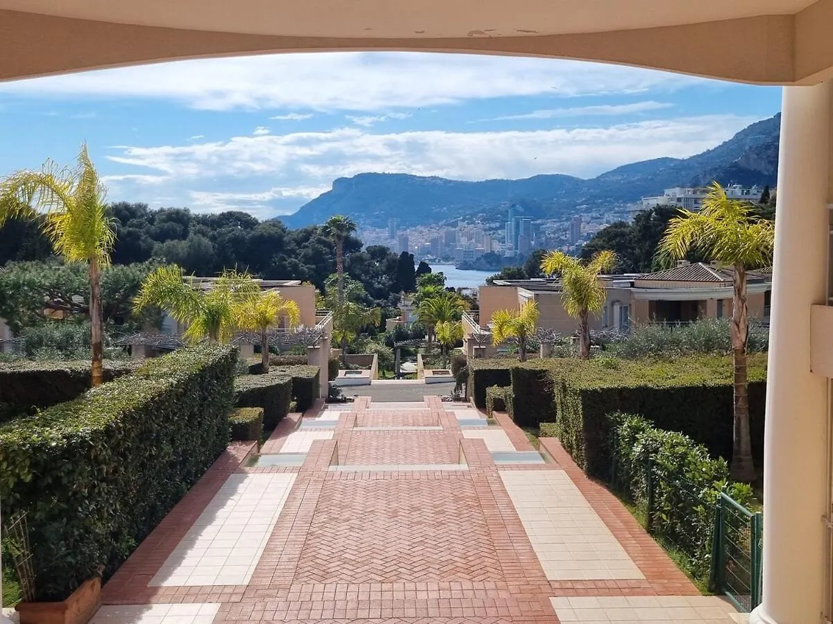 Stylish Flat 1Br With Terrace, Park & Pool Διαμέρισμα Roquebrune-Cap-Martin